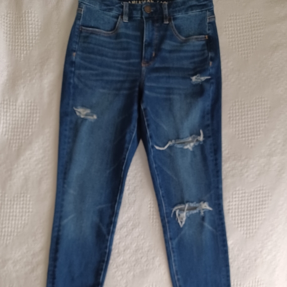 American Eagle Outfitters Denim - AE Curvy Hi-Rise Jegging Size 6